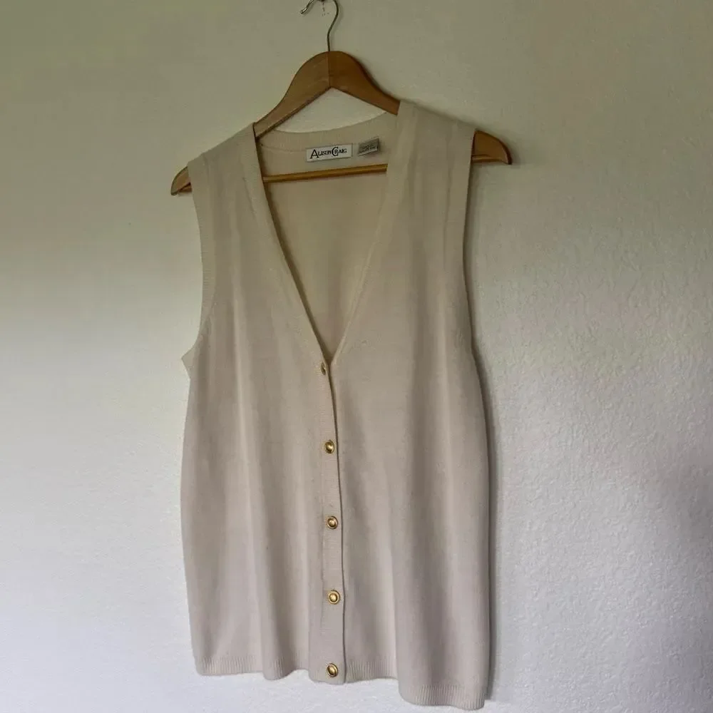 Vintage white sweater vest